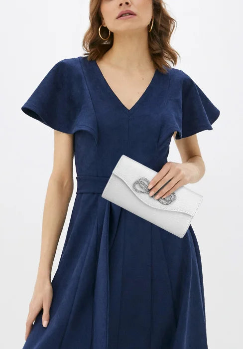 Free shipping!!!PU Leather & Polyester Easy Matching Clutch BagLovely Jewelry with chain & with rhinestone bowknot pattern