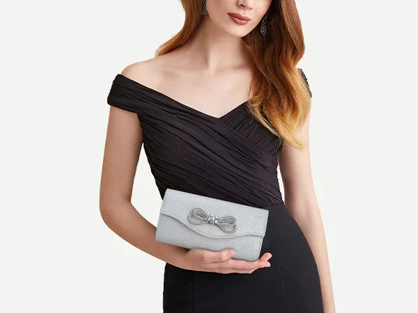 Free shipping!!!PU Leather & Polyester Easy Matching Clutch BagLovely Jewelry with chain & with rhinestone bowknot pattern